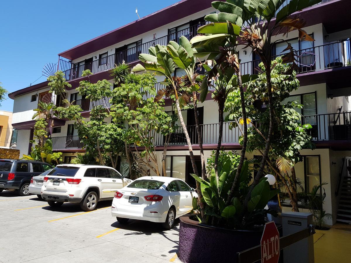 Royal Hotel