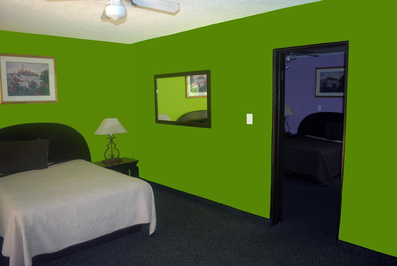 Royal Hotel 2*